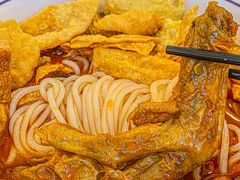 -弘束束柳州深巷螺蛳粉(珠江路店)