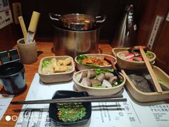 -独食火锅·半米屋台(直营总店)
