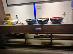 自助调料区-尚尚仙·酸汤猪手·猪肚鸡火锅(华联万柳购物中心店)