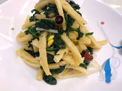 菠菜拌面筋-玉华宫宾馆·餐厅(铜川驻京办店)