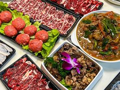 -三头牛·潮汕牛肉生蚝火锅 (夏湾店)