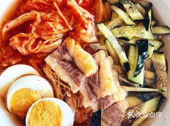 大热天自己在家做碗冷面