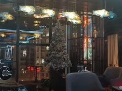 -屋有岛沉浸游戏旗舰店(中山公园店)