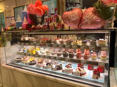 -巴黎贝甜(华堂新辰汇店)