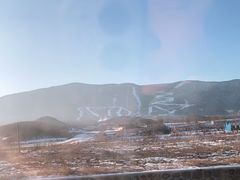 -鳌山滑雪度假区