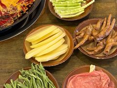 -黄潇洒老火锅(九眼桥宏济巷店)