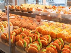 -万利隆·活力烘焙(板塘店)