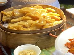 -亚哈饭店(梅园新村小区店)