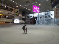 -冠军冰场CHAMPION RINK(凯德广场店)