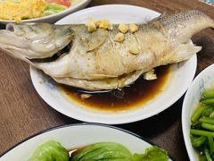 -阿姨来了月嫂服务中心(徐汇店)