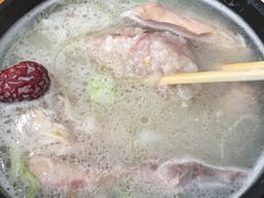 -长寿参鸡汤(朝韩风情街店)