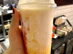 -喜茶(东莞雍华庭店)