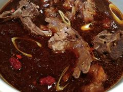 -亿诣蝎府炸酱面羊蝎子火锅(酷车小镇店)