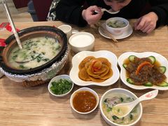 -粤仔湾砂锅粥(广益哥伦布店)