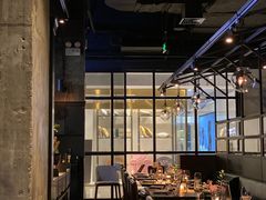 大堂-Carbon莫卡哆·意大利复古集市餐厅(杭州大厦店)