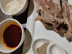 手抓羊肉半斤-贯贯吉·清真餐厅(浙江中路店)