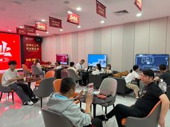 -米兰天地装饰(红星美凯龙旗舰店)
