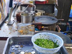 -正宗杂粮煎饼香软鸡蛋饼