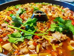 -兔行天下-鸿鹤鲜锅兔(中海国际店)