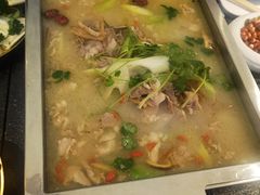 -战友蚝情烧烤工场(嘉华店)