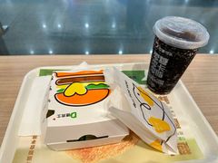 -德克士(虹桥火车站店)