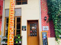 门面-长颈鹿咖啡(大学路店)