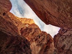 -天山神秘大峡谷