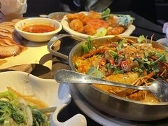 -大头虾越式风味餐厅(光明广场店)