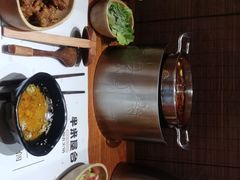 -独食火锅·半米屋台(直营总店)