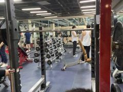 -立峰超越健身中心(先天下店)