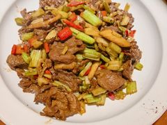 -魏铭鱼头捞饭(晋阳路店)