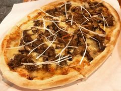 烤牛肉烤盘披萨-I HOLIC艾豪丽披萨(KKone店)