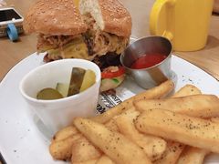 -HELLO 27 意面·沙拉·帕尼尼