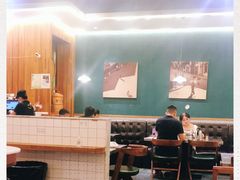 大堂-胡须佬鸡煲四季火锅店(石厦西村直营店)