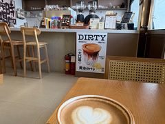 -Reset Coffee 与海咖啡