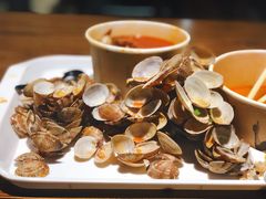 -何记花甲(海岸城旗舰店)