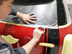 -宝捷星宝马·奔驰·保时捷专修·特斯拉钣喷中心(宝安店)