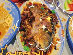 招牌蒜爆鱼-杨氏青龙虾·羊蝎子(托乐嘉店)