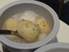 红毛丹凤梨龙凤冰-胡麻(静安嘉里店)