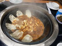 -三里屯土灶炖公鸡地锅鸡(江东店)