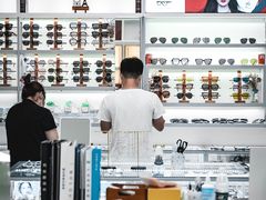 -潘多拉眼镜·蔡司依视路明月(潘家园店)