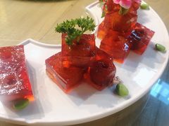 山楂果冻-山楂树融合菜餐厅