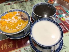 -赵记传承特色牛奶甜品(泉城广场店)