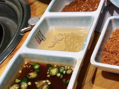 沾碟-唯成•韩国炭火烤肉 유성고기