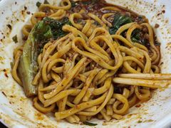 油泼炸酱手工面-老陈婆手工面庄