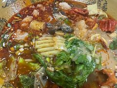 虾滑冒菜-火辣辣麻辣粉(桃园二巷店)