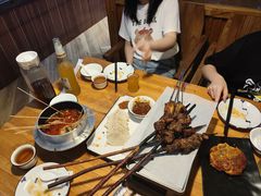 -六福烧烤酒馆(秦隆步行街店)