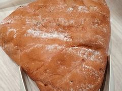 爱心芝士火龙果面包-奈雪的茶(天河城店)