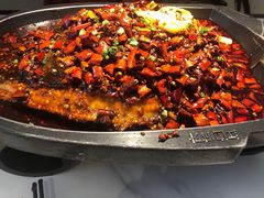 -江边城外烤全鱼(世茂广场店)