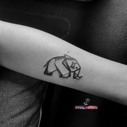 -SNOW TATTOO STUDIO